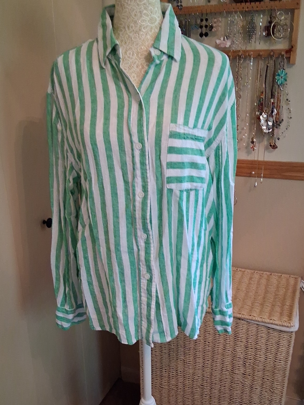 Like New! Sonoma Green and White Striped Button-Up Shirt. Size M